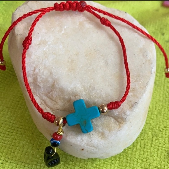 Azabache evil eye 🧿 Cross protection bracelet red string, 100% Handmade - Picture 4 of 10
